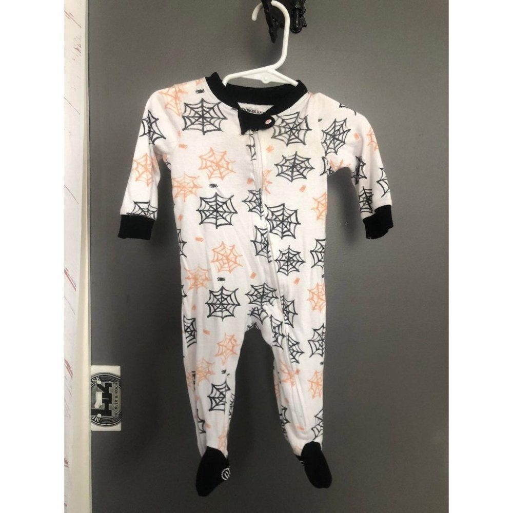 Burts bees baby Halloween pajamas pjs 3 to 6 month